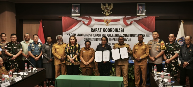Wamendagri Ribka Haluk Memastikan Kesiapan PSU Pilkada Boven Digoel